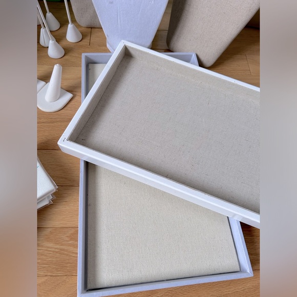 Jewelry Display LOT - Picture 7 of 8